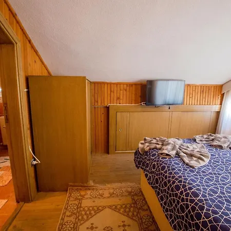 Pleasant With Central Location Near Sea In Marmaris