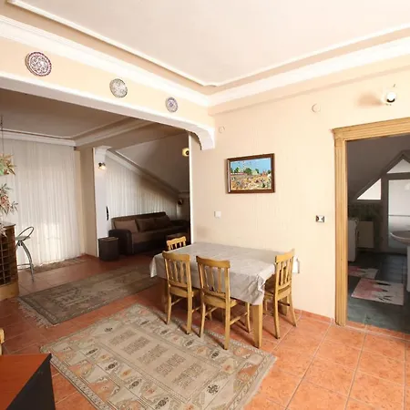 Pleasant With Central Location Near Sea In Apartment *