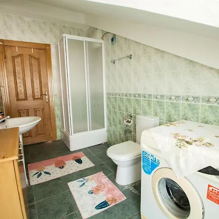 Pleasant With Central Location Near Sea In Marmaris